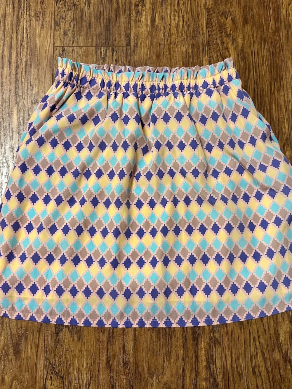 Boutique Lined Mini Skirt Multicolored Diamond Patter Size XS/Small